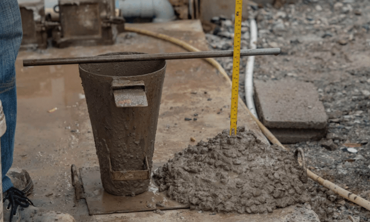 Proper slump, shear slump, and collapse slump comparison diagram